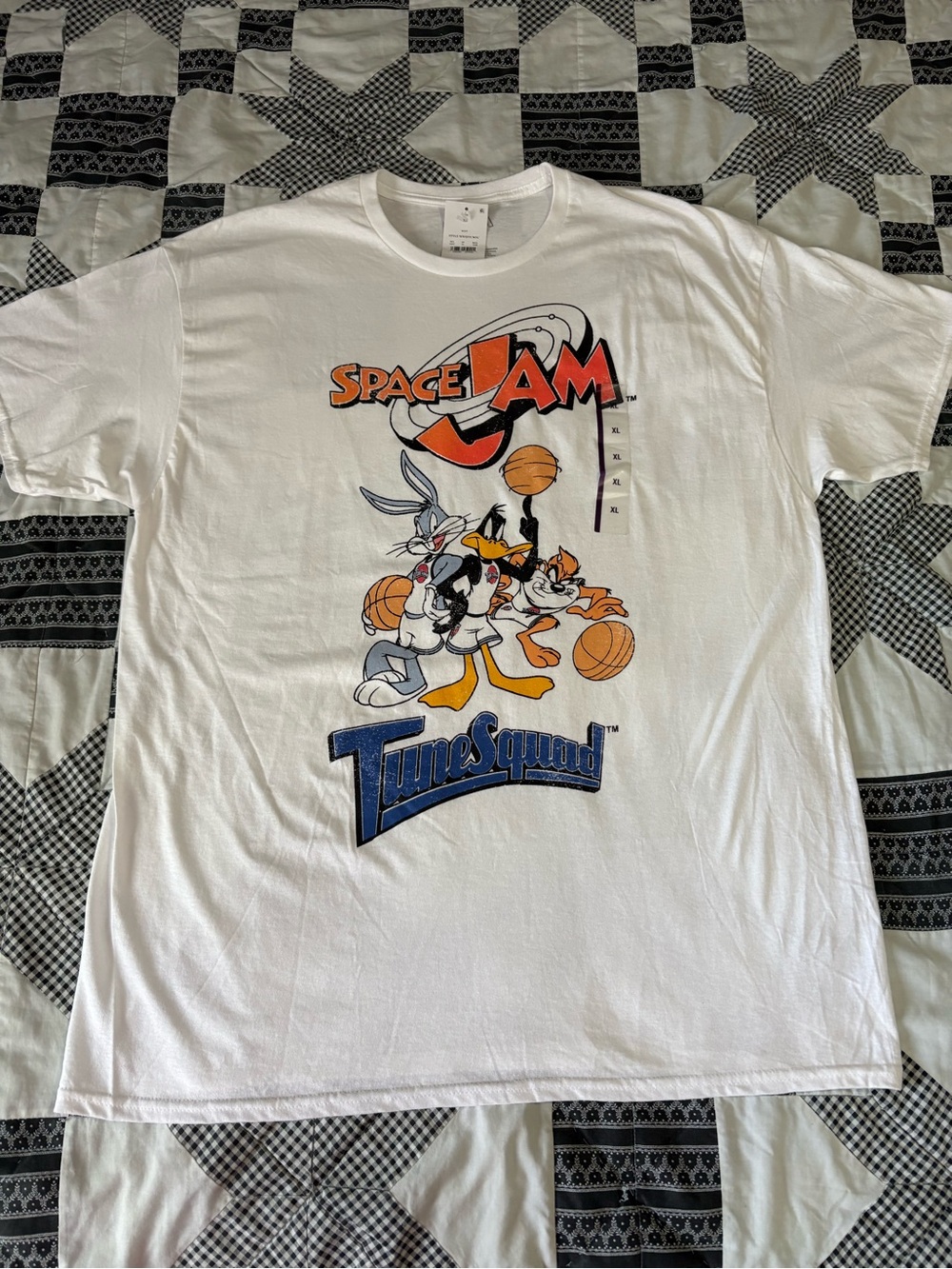 Space Jam Tune Squad Looney Tunes White Graphic Tee XL